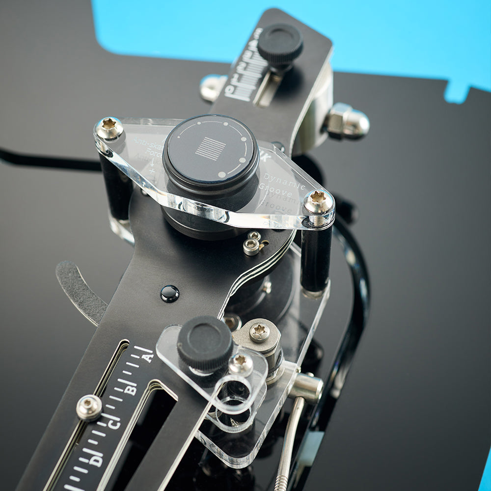 Vertere DG-X Dynamic Groove Record Player