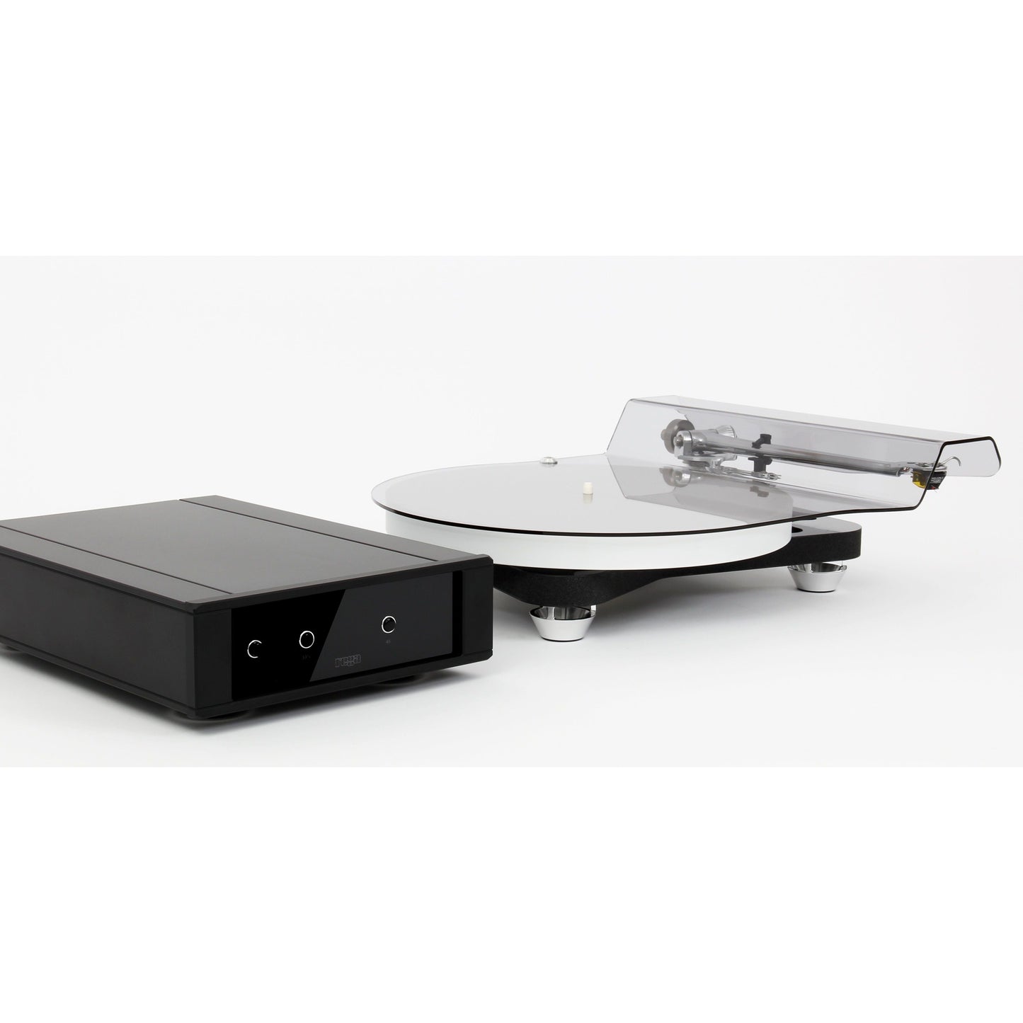 Rega Naia Reference Turntable