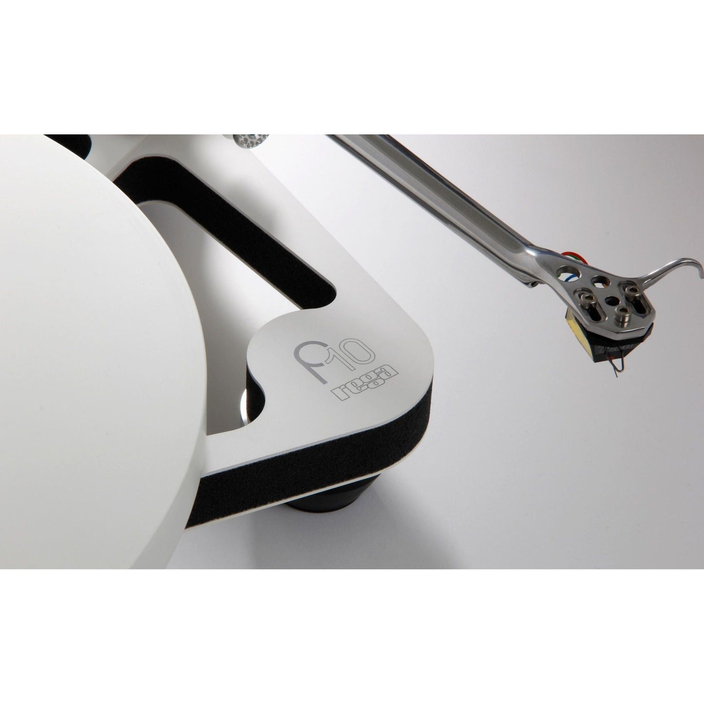 Rega Planar 10 Turntable